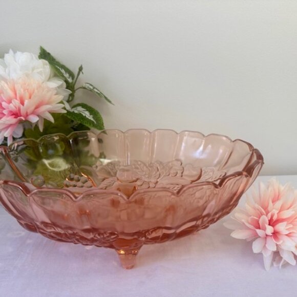 Vintage Indiana Glass Pink Footed Fruit Bowl Harvest Pattern Oval Centerpiece - Picture 3 of 5